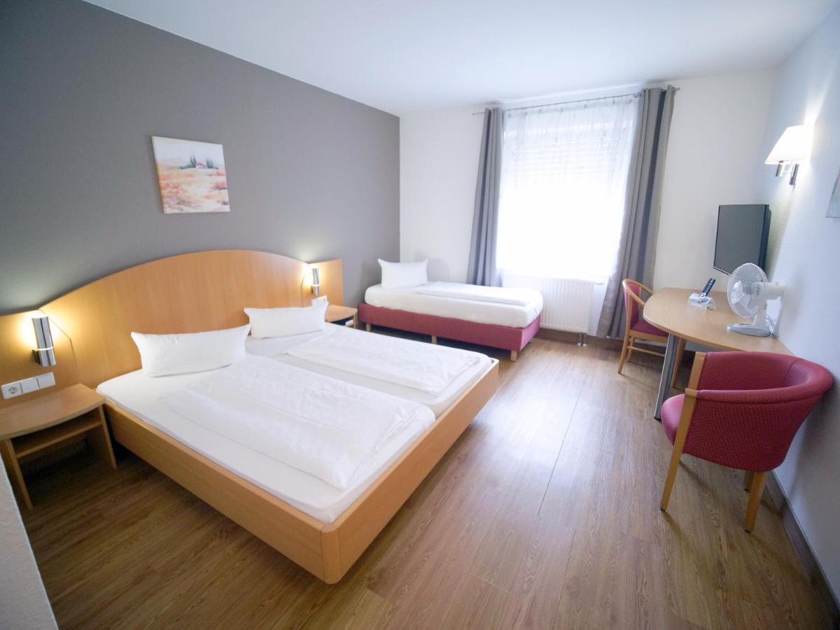 Hotel Sunparc - Shuttle Zum Europa-Park Rust 4Km & Rulantica 2Km Ringsheim Exterior foto